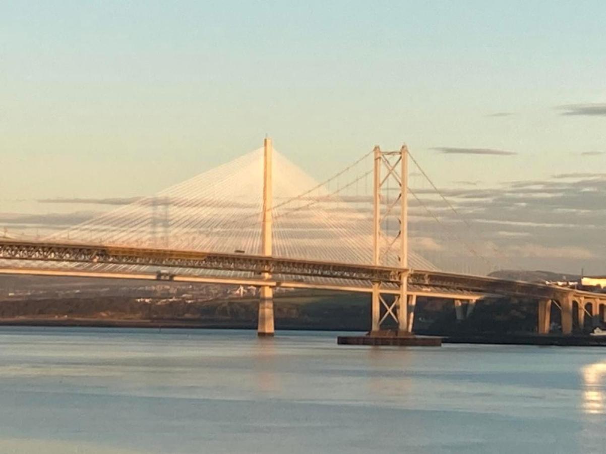 Forth Reflections Self Catering South Queensferry Extérieur photo