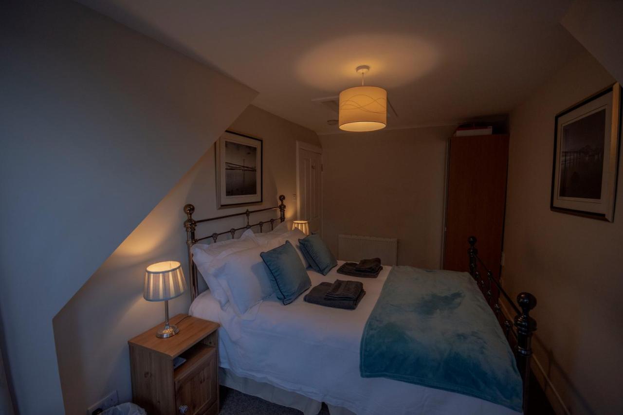 Forth Reflections Self Catering South Queensferry Extérieur photo