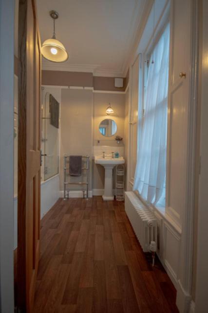 Forth Reflections Self Catering South Queensferry Extérieur photo