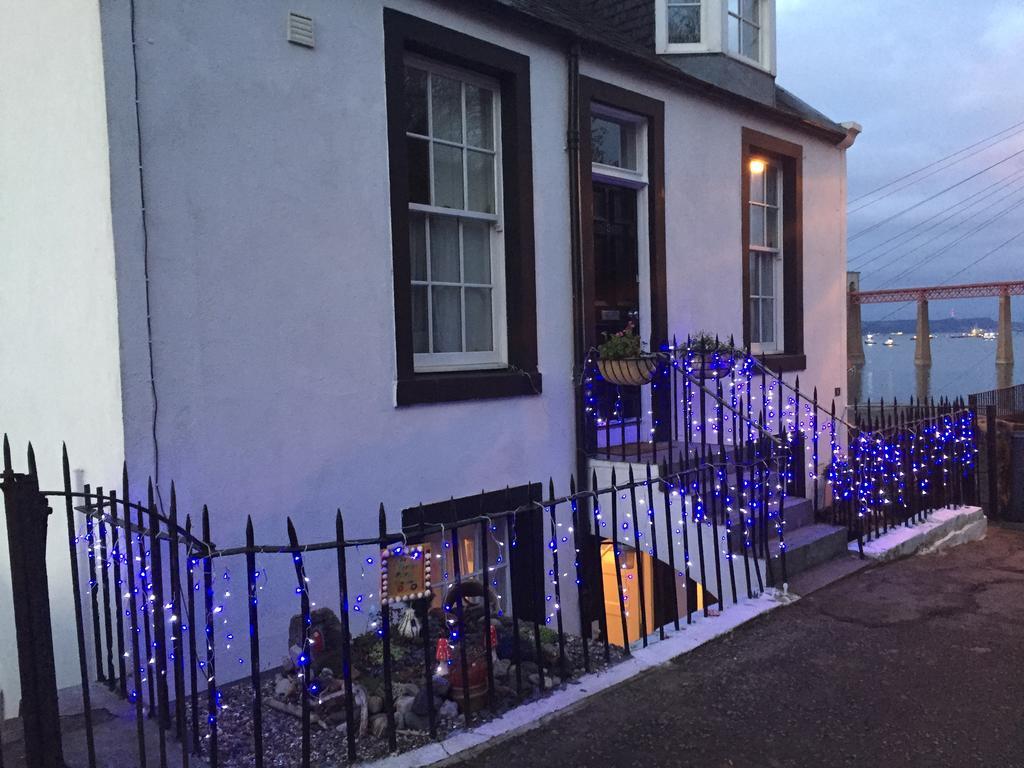 Forth Reflections Self Catering South Queensferry Extérieur photo