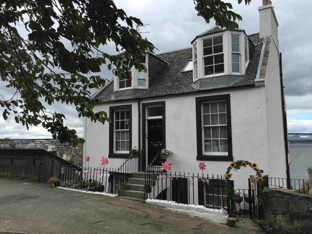 Forth Reflections Self Catering South Queensferry Extérieur photo