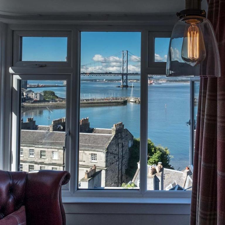 Forth Reflections Self Catering South Queensferry Extérieur photo