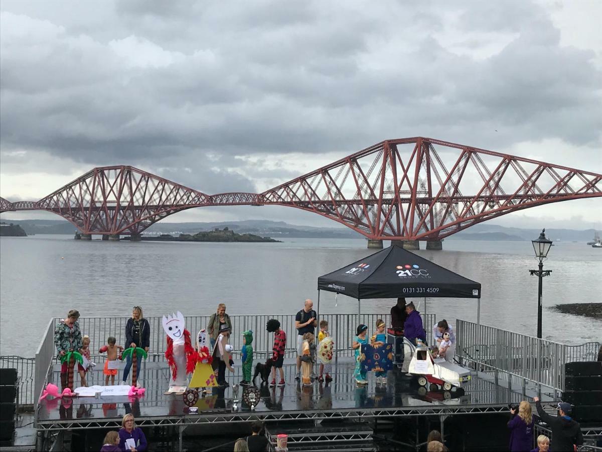 Forth Reflections Self Catering South Queensferry Extérieur photo